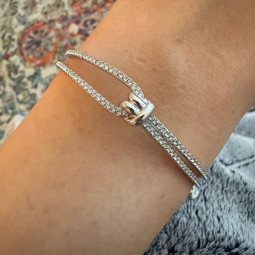 Swarovski knot bracelet